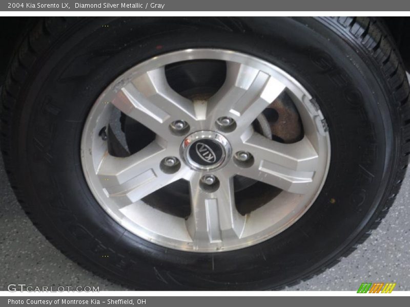 Diamond Silver Metallic / Gray 2004 Kia Sorento LX