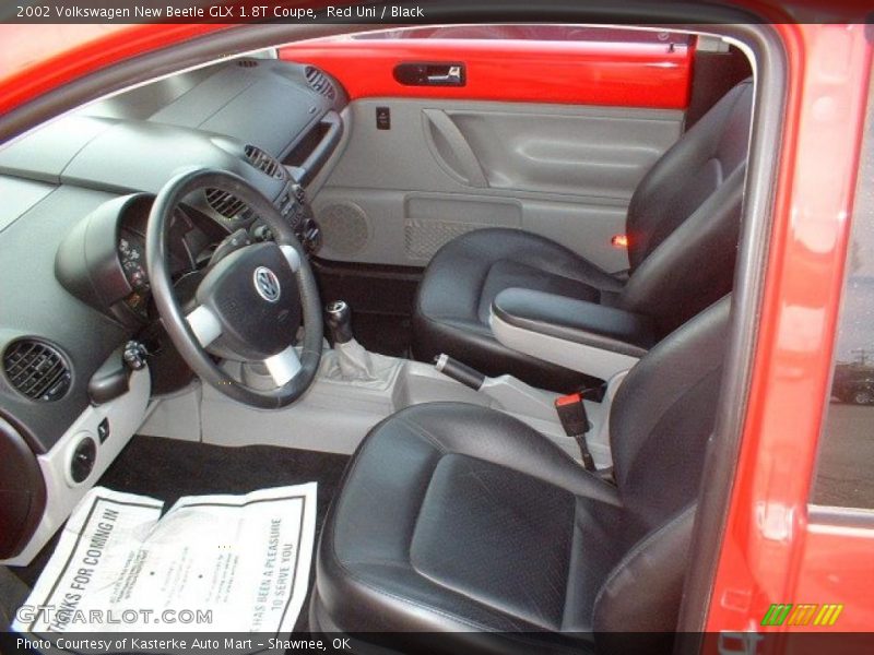 Red Uni / Black 2002 Volkswagen New Beetle GLX 1.8T Coupe
