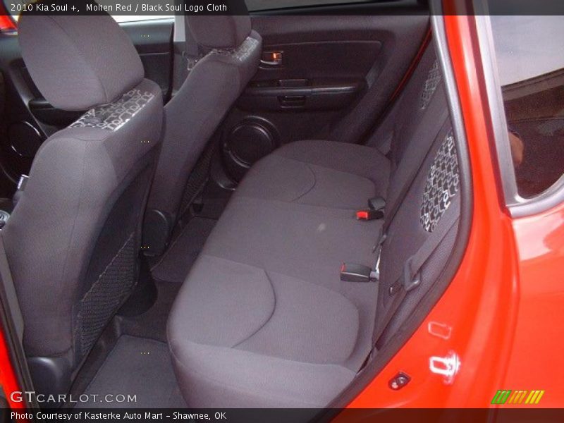 Molten Red / Black Soul Logo Cloth 2010 Kia Soul +