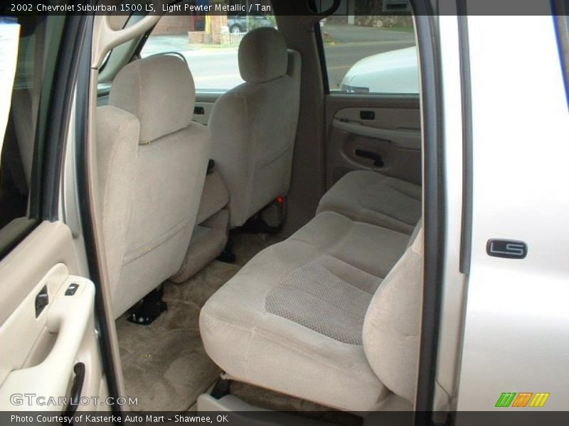  2002 Suburban 1500 LS Tan Interior