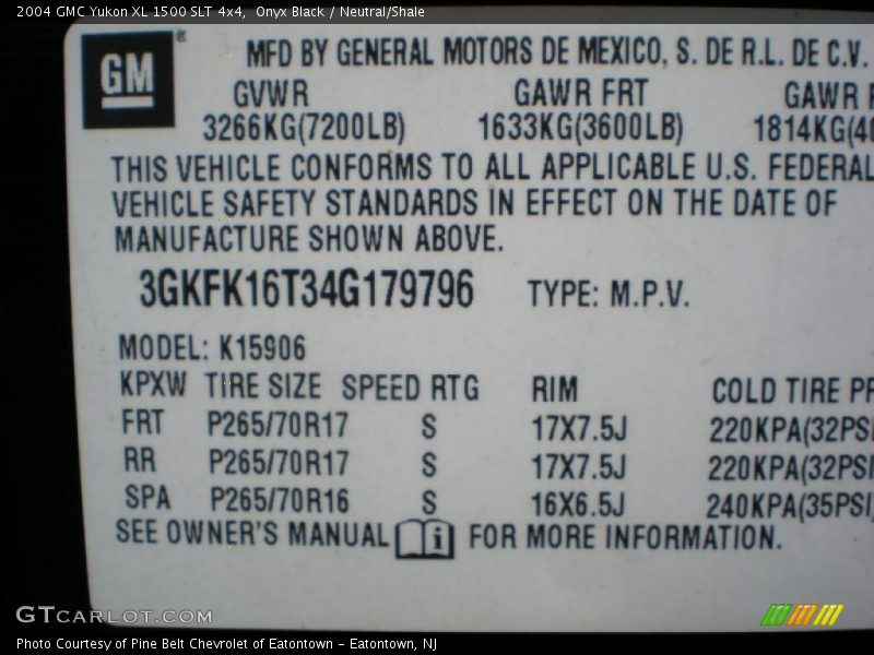 Onyx Black / Neutral/Shale 2004 GMC Yukon XL 1500 SLT 4x4