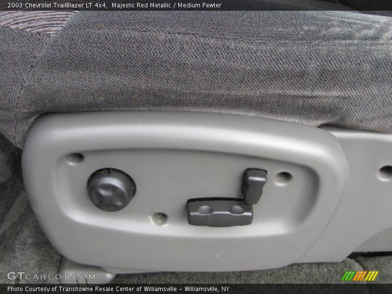 Majestic Red Metallic / Medium Pewter 2003 Chevrolet TrailBlazer LT 4x4