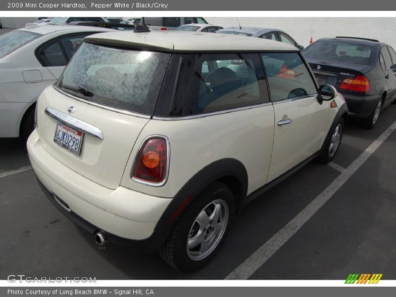 Pepper White / Black/Grey 2009 Mini Cooper Hardtop