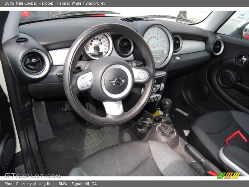Pepper White / Black/Grey 2009 Mini Cooper Hardtop