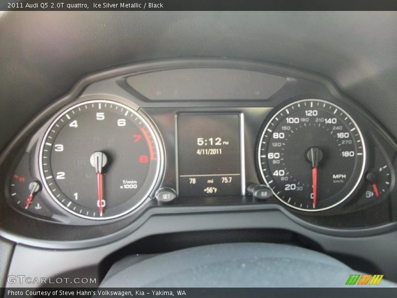  2011 Q5 2.0T quattro 2.0T quattro Gauges