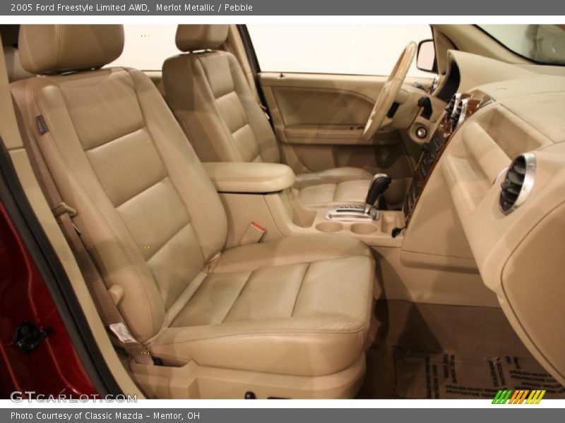 Merlot Metallic / Pebble 2005 Ford Freestyle Limited AWD