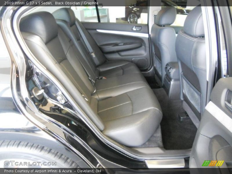 2009 G 37 x S Sedan Graphite Interior