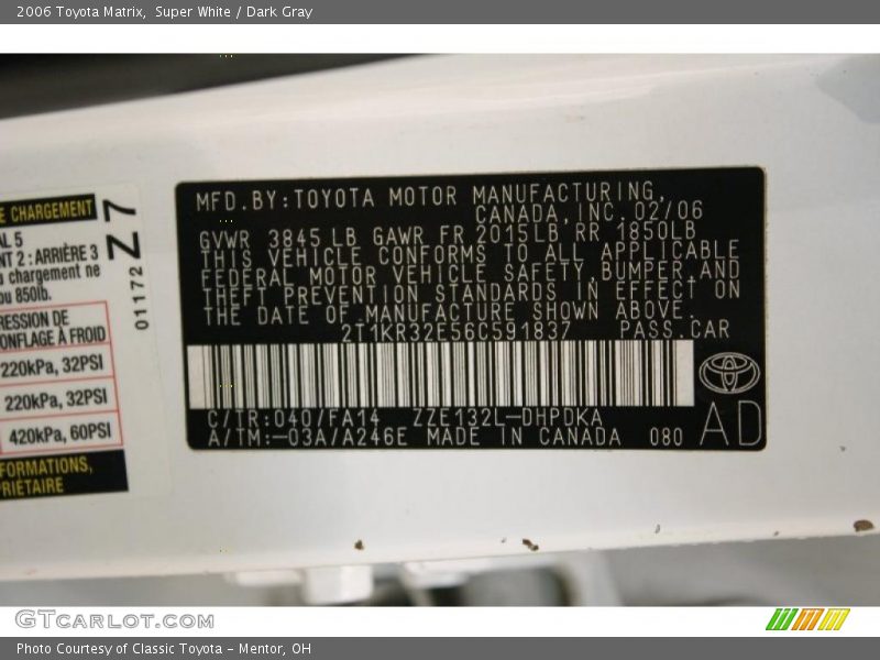 Super White / Dark Gray 2006 Toyota Matrix