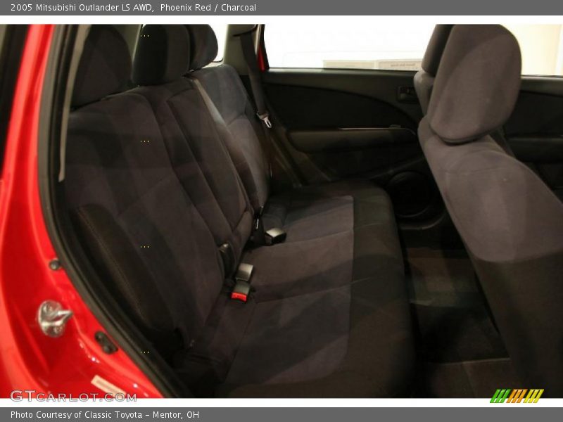Phoenix Red / Charcoal 2005 Mitsubishi Outlander LS AWD