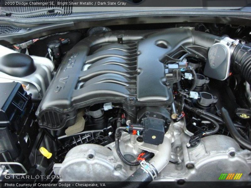 Bright Silver Metallic / Dark Slate Gray 2010 Dodge Challenger SE
