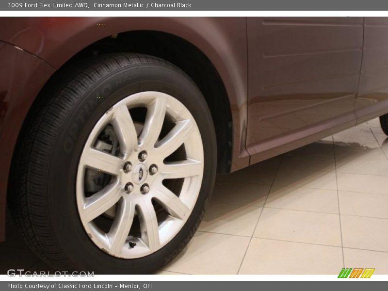 Cinnamon Metallic / Charcoal Black 2009 Ford Flex Limited AWD
