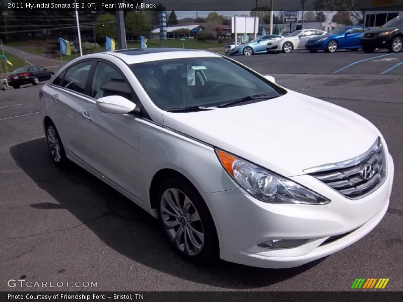 Pearl White / Black 2011 Hyundai Sonata SE 2.0T