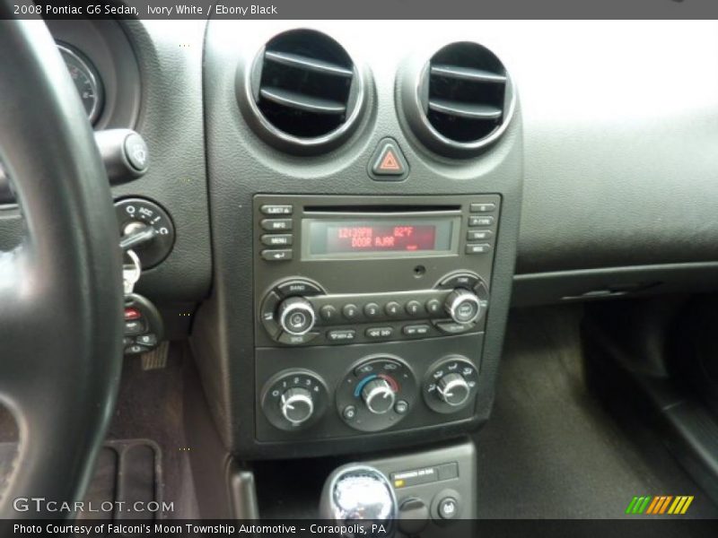 Ivory White / Ebony Black 2008 Pontiac G6 Sedan