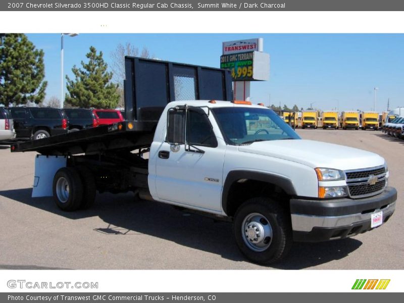 Summit White / Dark Charcoal 2007 Chevrolet Silverado 3500HD Classic Regular Cab Chassis