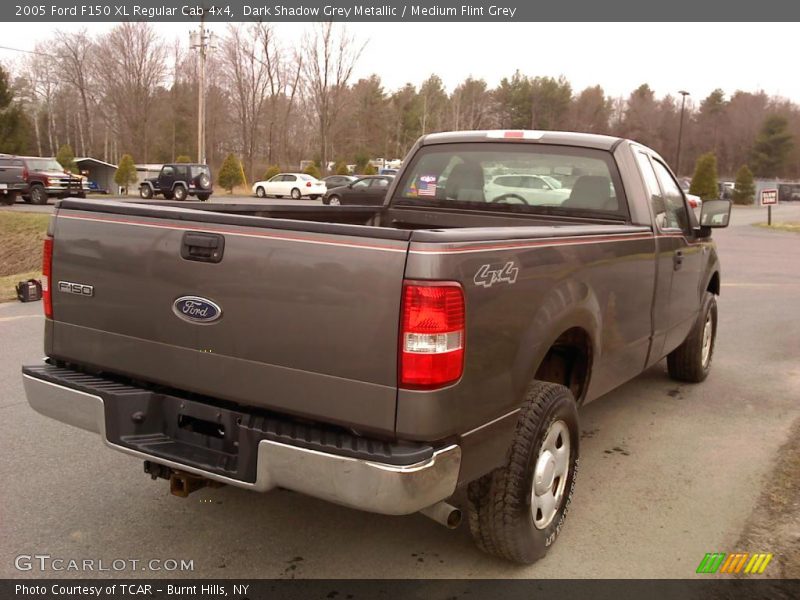 Dark Shadow Grey Metallic / Medium Flint Grey 2005 Ford F150 XL Regular Cab 4x4