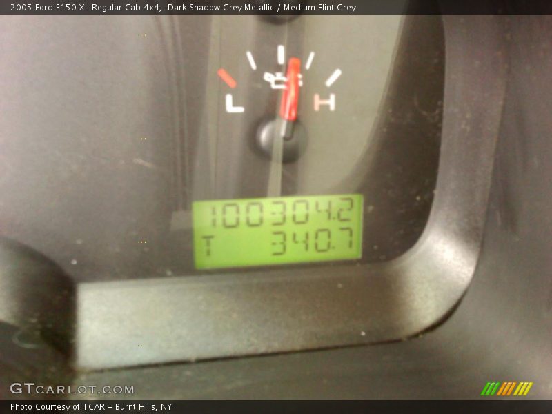 Dark Shadow Grey Metallic / Medium Flint Grey 2005 Ford F150 XL Regular Cab 4x4