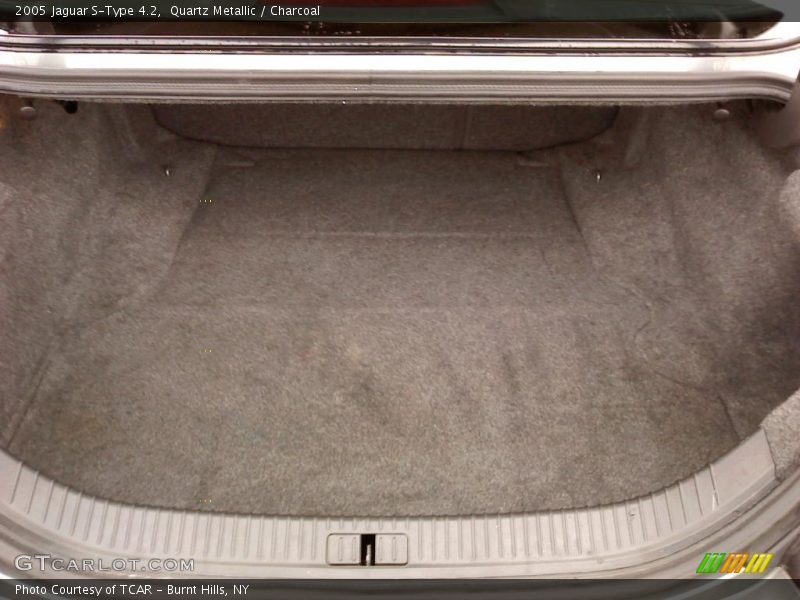 Quartz Metallic / Charcoal 2005 Jaguar S-Type 4.2