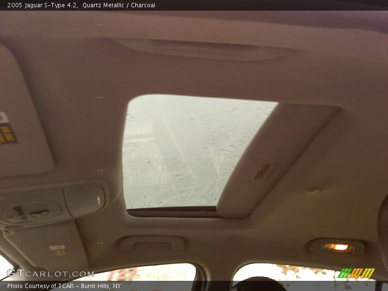 Quartz Metallic / Charcoal 2005 Jaguar S-Type 4.2