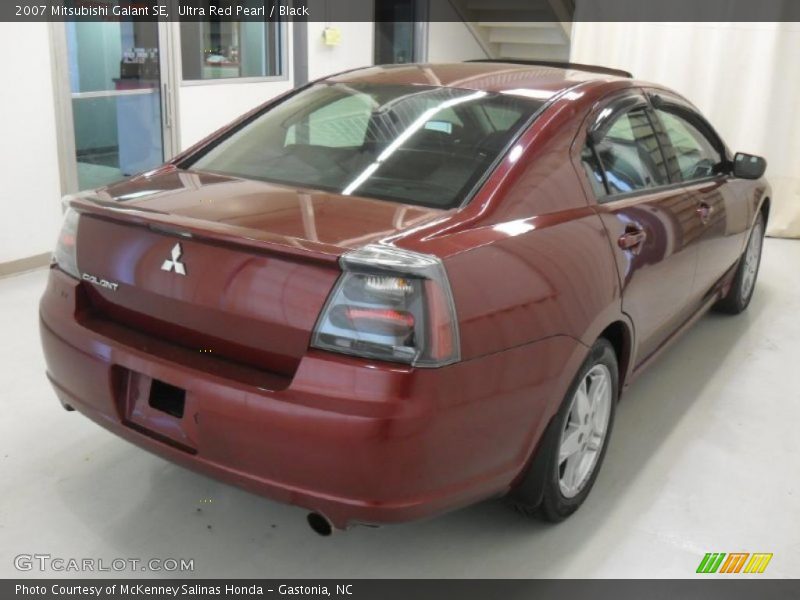 Ultra Red Pearl / Black 2007 Mitsubishi Galant SE