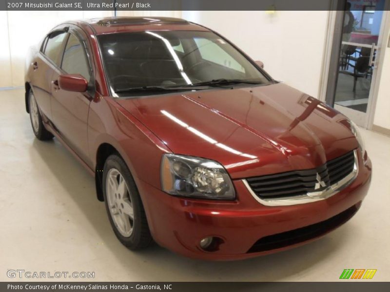 Ultra Red Pearl / Black 2007 Mitsubishi Galant SE
