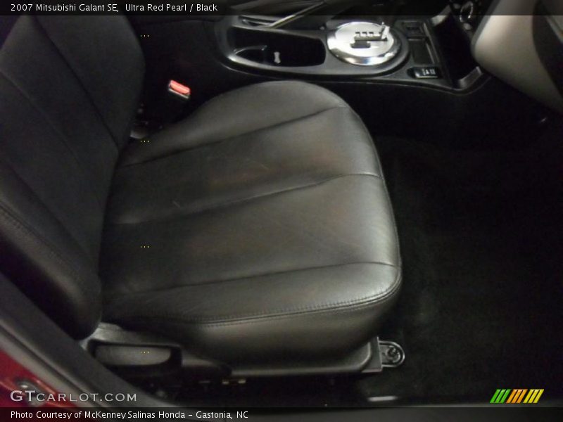 Ultra Red Pearl / Black 2007 Mitsubishi Galant SE