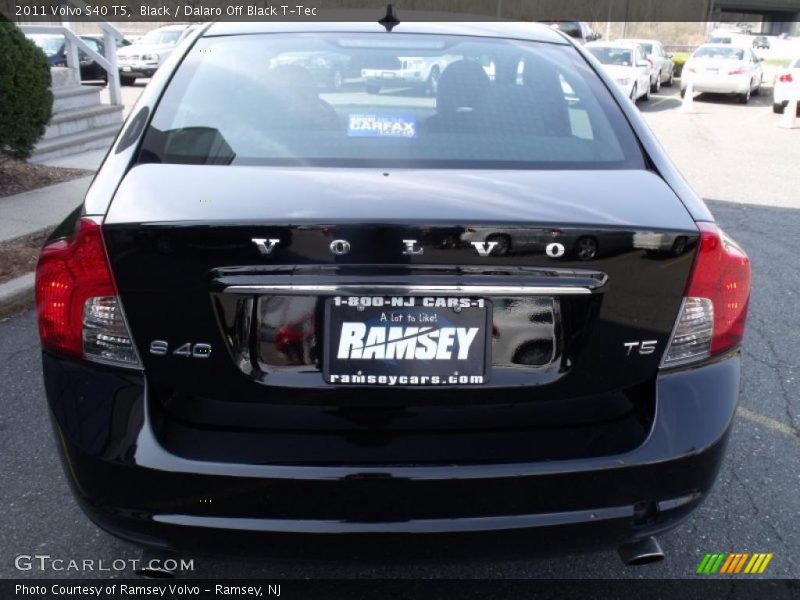 Black / Dalaro Off Black T-Tec 2011 Volvo S40 T5