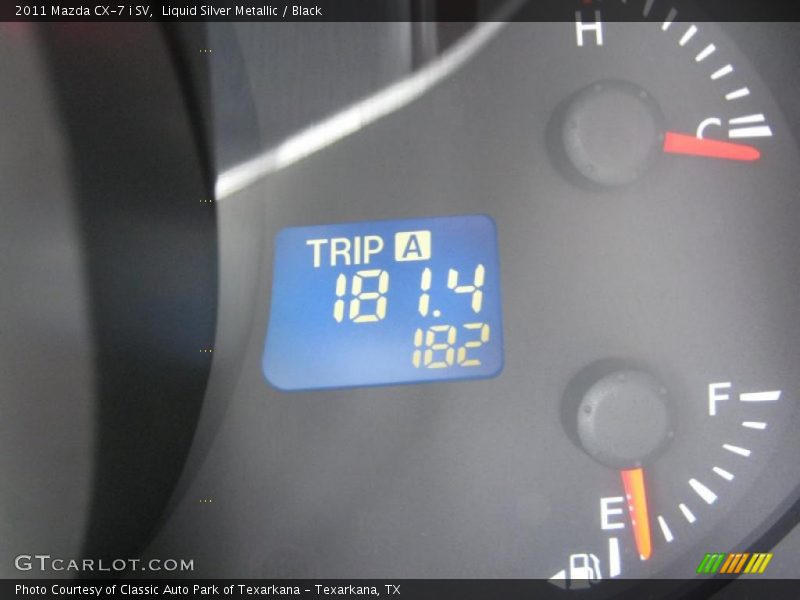 Liquid Silver Metallic / Black 2011 Mazda CX-7 i SV