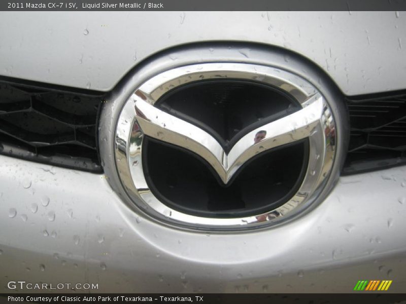 Liquid Silver Metallic / Black 2011 Mazda CX-7 i SV