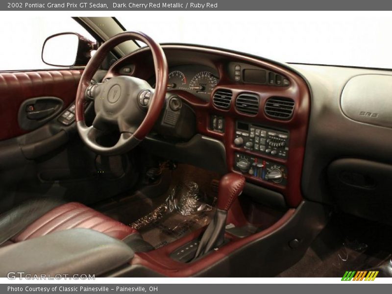 Dashboard of 2002 Grand Prix GT Sedan