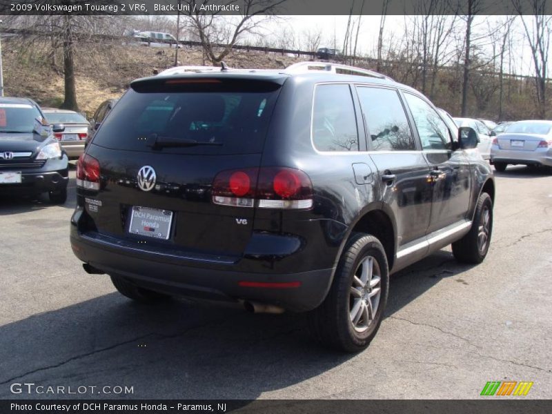 Black Uni / Anthracite 2009 Volkswagen Touareg 2 VR6