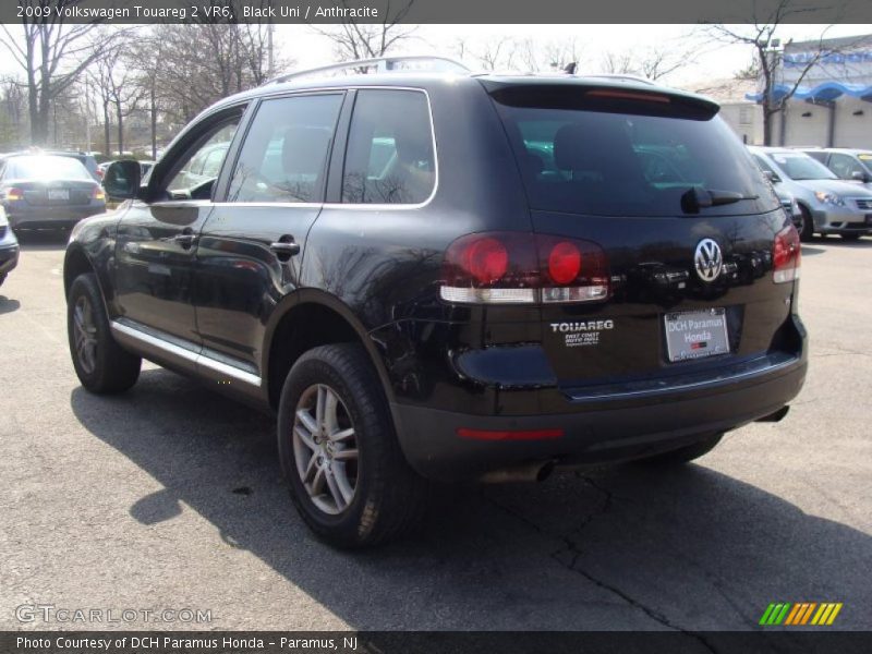 Black Uni / Anthracite 2009 Volkswagen Touareg 2 VR6