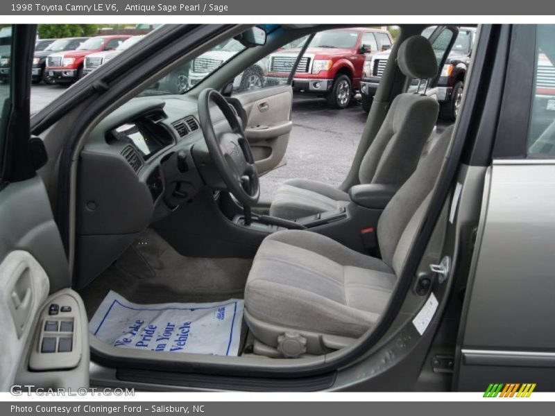  1998 Camry LE V6 Sage Interior