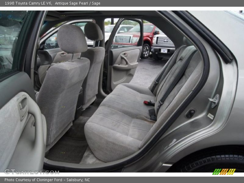  1998 Camry LE V6 Sage Interior