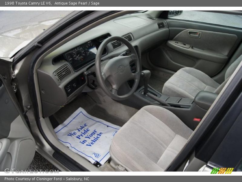  1998 Camry LE V6 Sage Interior