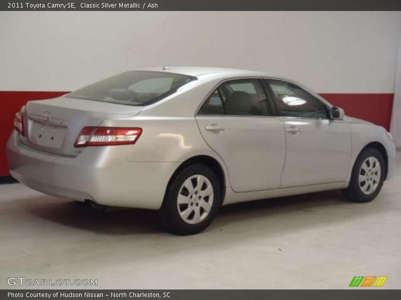 Classic Silver Metallic / Ash 2011 Toyota Camry SE