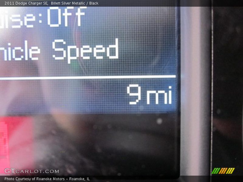 Billett Silver Metallic / Black 2011 Dodge Charger SE