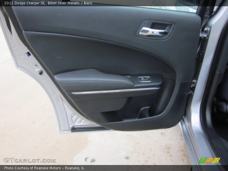 Billett Silver Metallic / Black 2011 Dodge Charger SE