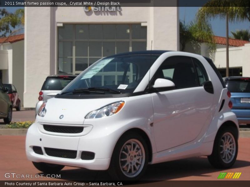 Crystal White / Design Black 2011 Smart fortwo passion coupe