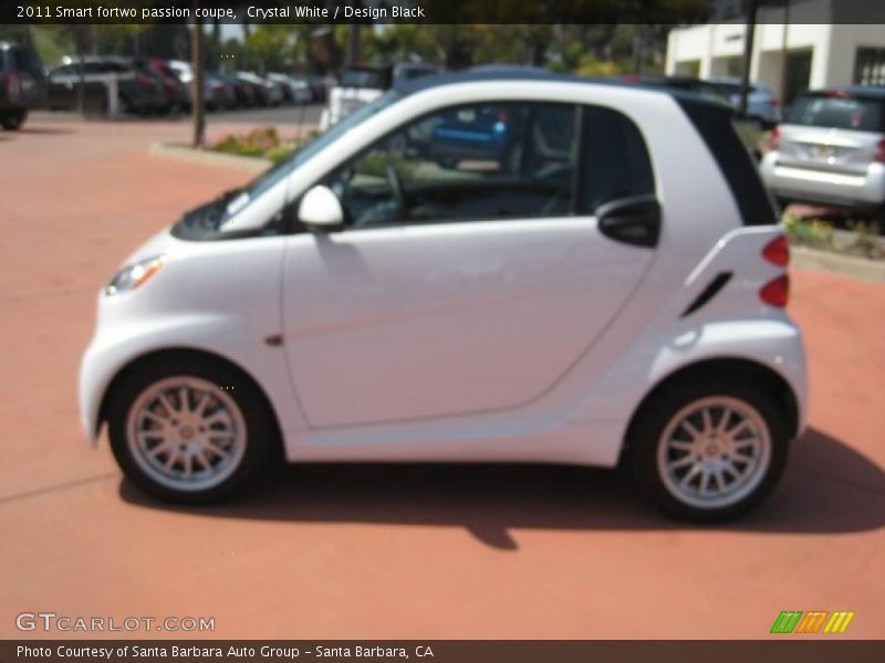 Crystal White / Design Black 2011 Smart fortwo passion coupe