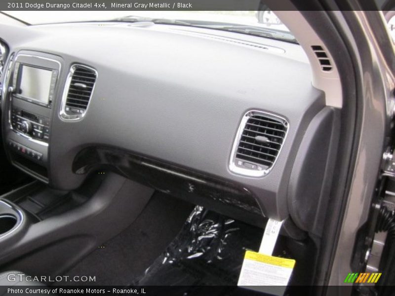 Mineral Gray Metallic / Black 2011 Dodge Durango Citadel 4x4