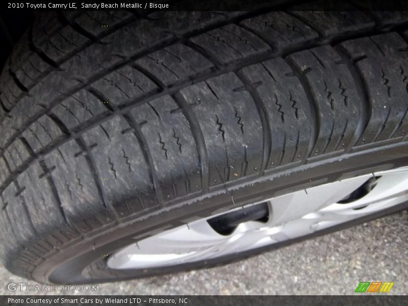 Sandy Beach Metallic / Bisque 2010 Toyota Camry LE