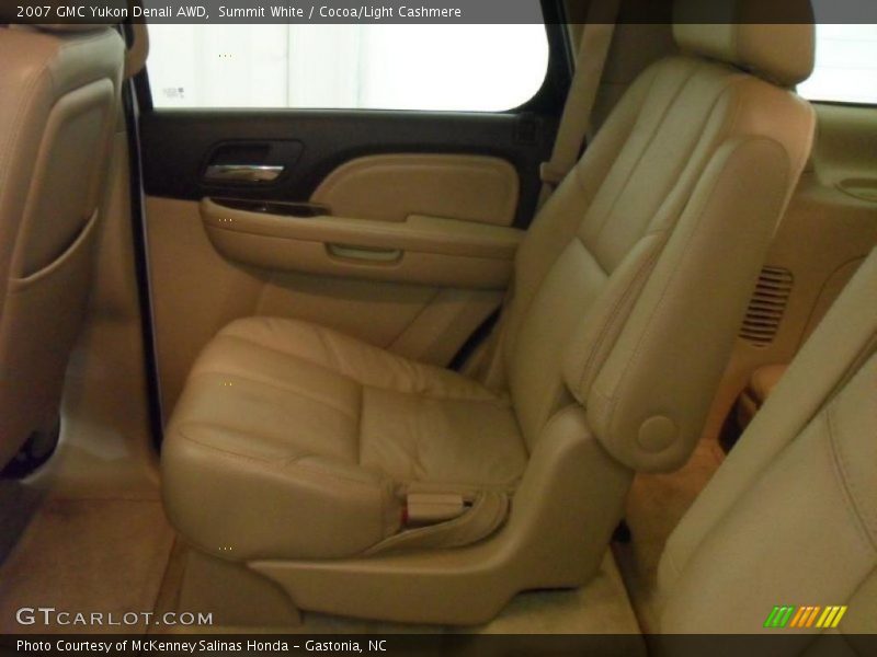 Summit White / Cocoa/Light Cashmere 2007 GMC Yukon Denali AWD