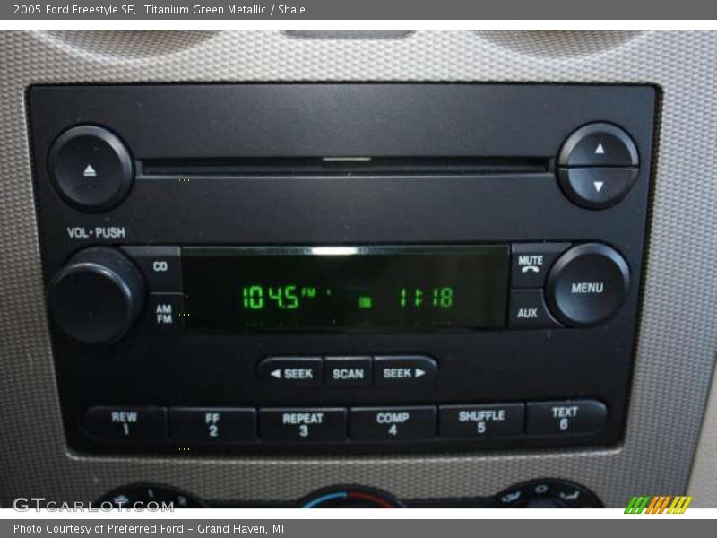 Titanium Green Metallic / Shale 2005 Ford Freestyle SE