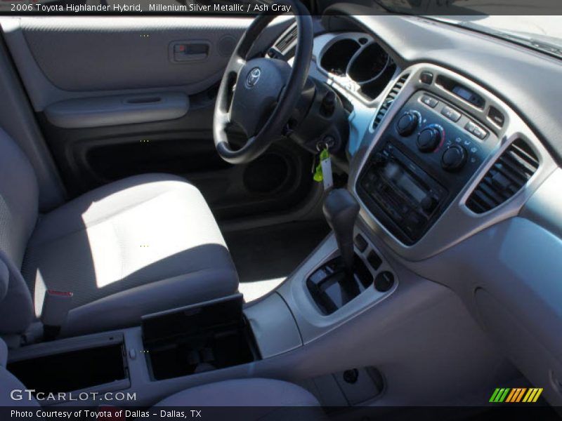 Millenium Silver Metallic / Ash Gray 2006 Toyota Highlander Hybrid