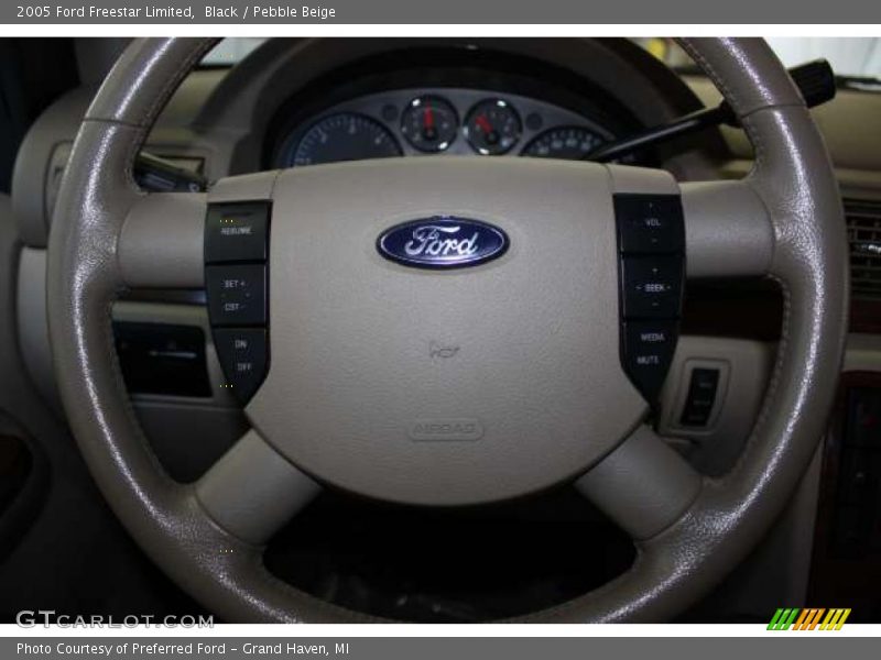 Black / Pebble Beige 2005 Ford Freestar Limited