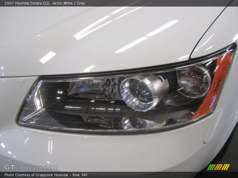 Arctic White / Gray 2007 Hyundai Sonata GLS