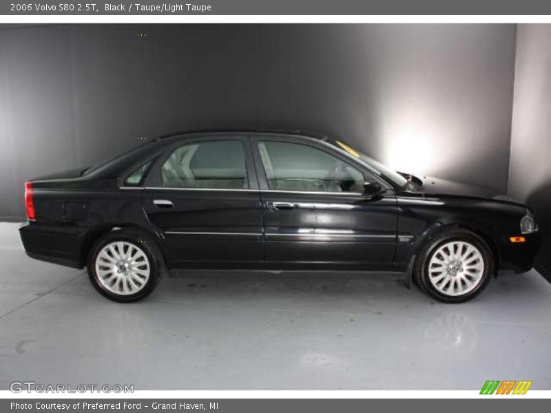 Black / Taupe/Light Taupe 2006 Volvo S80 2.5T