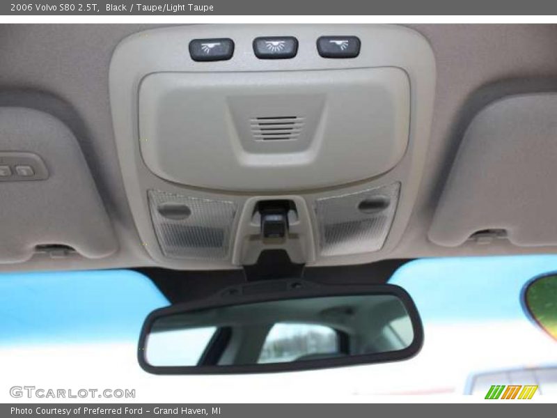 Black / Taupe/Light Taupe 2006 Volvo S80 2.5T