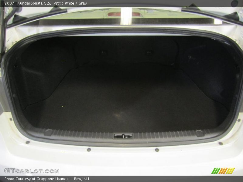 Arctic White / Gray 2007 Hyundai Sonata GLS