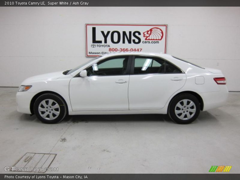 Super White / Ash Gray 2010 Toyota Camry LE